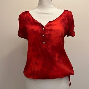 Blouse with ruching at sleeves and tie bottom
